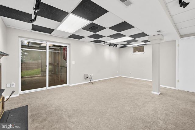 7931 WOODED GLEN CT, Pasadena, MD 21122