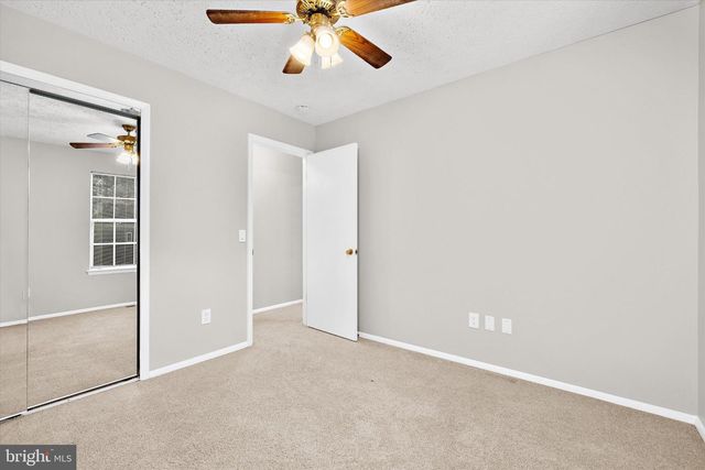 7931 WOODED GLEN CT, Pasadena, MD 21122
