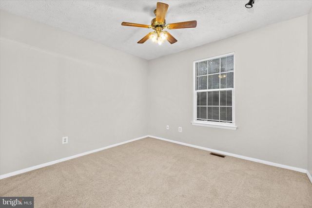 7931 WOODED GLEN CT, Pasadena, MD 21122