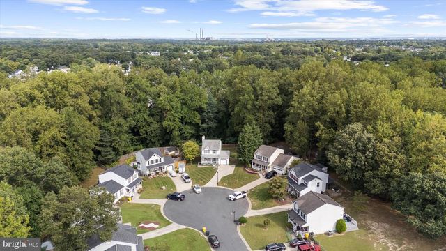 7931 WOODED GLEN CT, Pasadena, MD 21122
