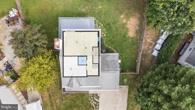 7931 WOODED GLEN CT, Pasadena, MD 21122