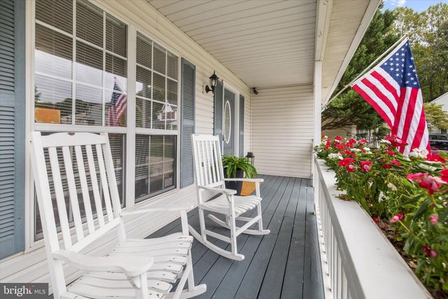 7931 WOODED GLEN CT, Pasadena, MD 21122
