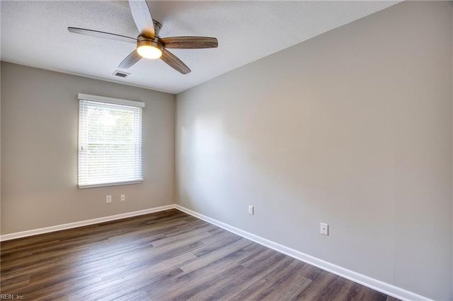 1821 Sheringham W, Virginia Beach, VA 23454