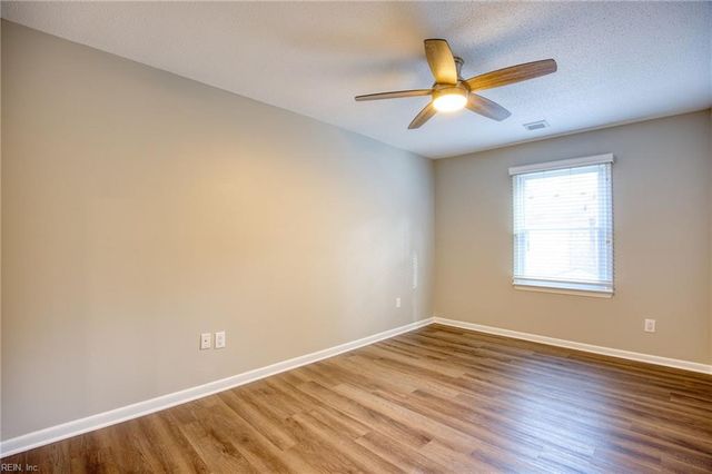 1821 Sheringham W, Virginia Beach, VA 23454