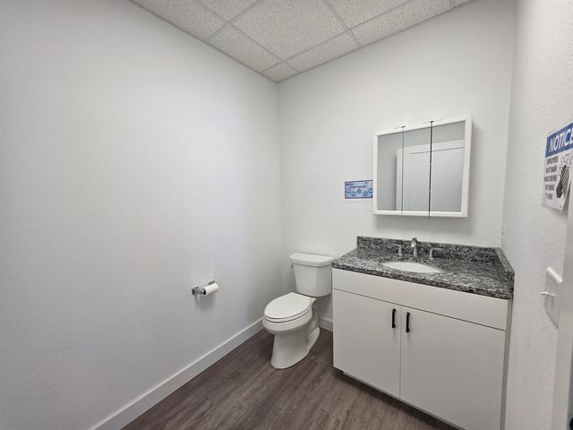712 E Main Street, New Hampton, IA 50659