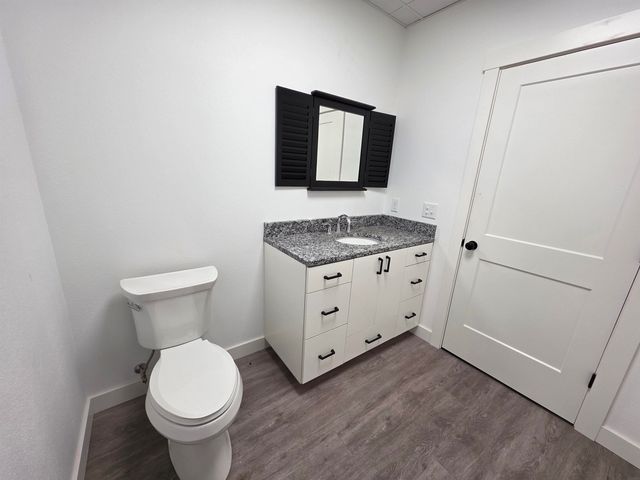 712 E Main Street, New Hampton, IA 50659