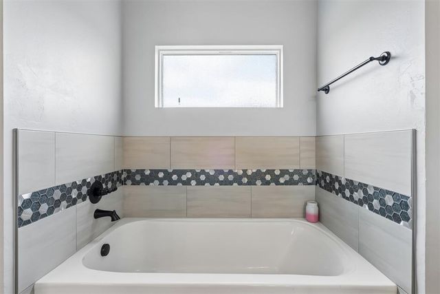 10200 Baldwin Lane, Oklahoma City, OK 73169