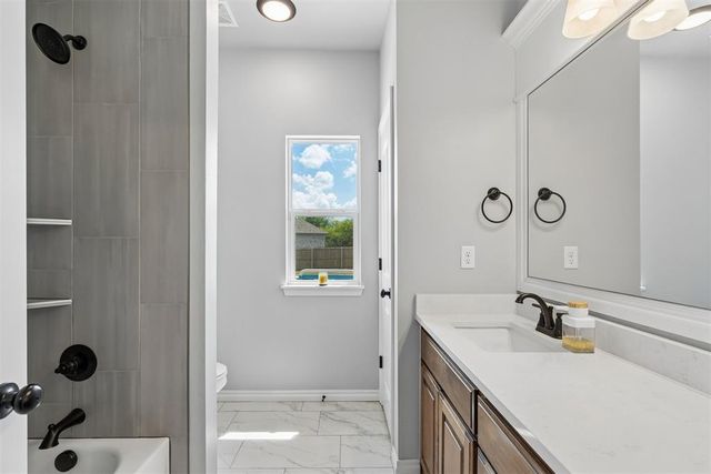 10200 Baldwin Lane, Oklahoma City, OK 73169