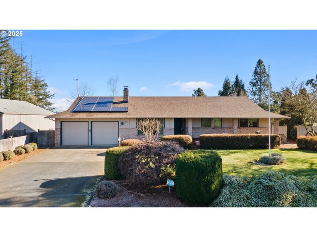 31514 S BEAR MEADOW Ct, Molalla, OR 97038