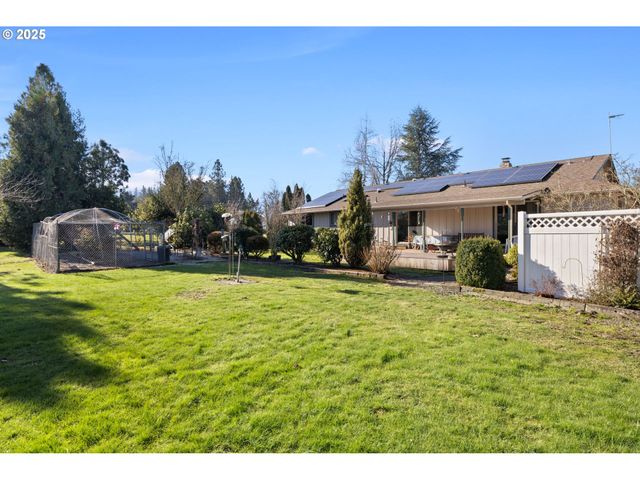 31514 S BEAR MEADOW Ct, Molalla, OR 97038