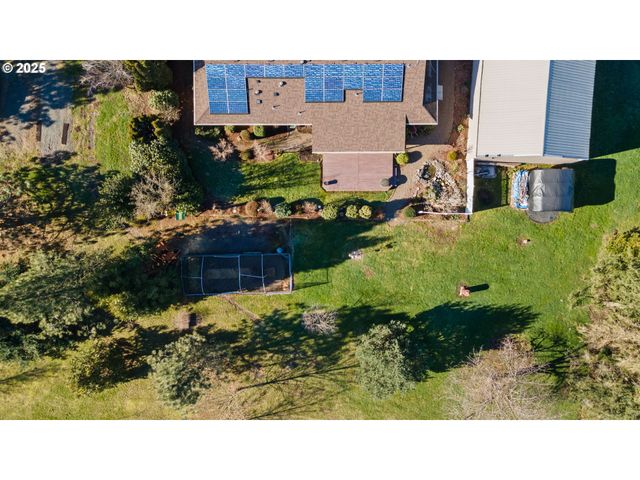 31514 S BEAR MEADOW Ct, Molalla, OR 97038