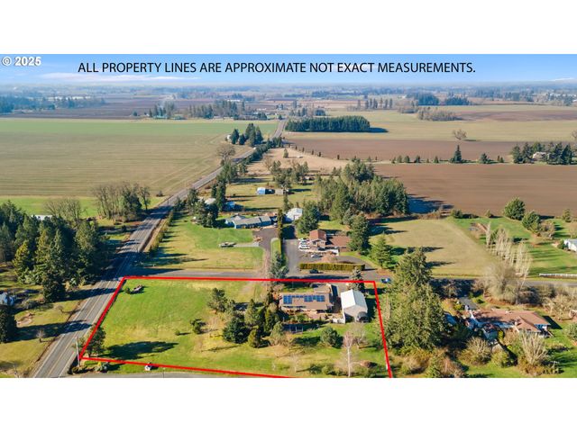 31514 S BEAR MEADOW Ct, Molalla, OR 97038