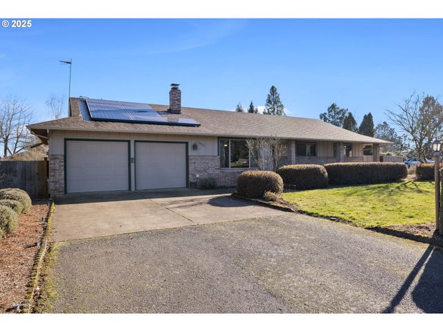 31514 S BEAR MEADOW Ct, Molalla, OR 97038