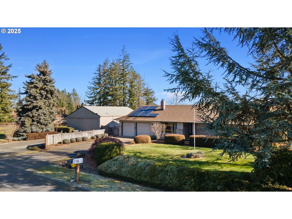 31514 S BEAR MEADOW Ct, Molalla, OR 97038