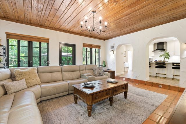 1140 Asturia Ave, Coral Gables, FL 33134