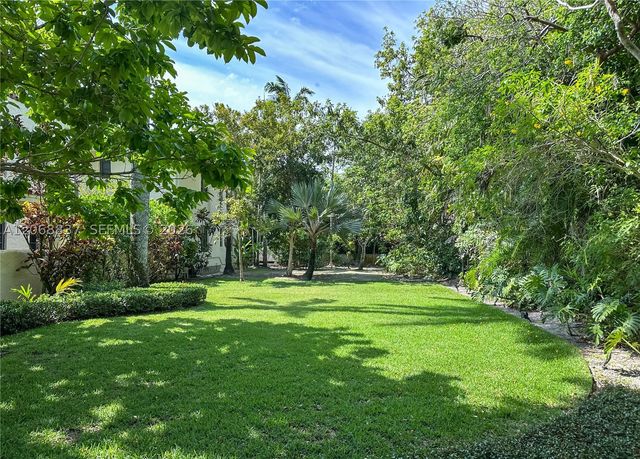 1140 Asturia Ave, Coral Gables, FL 33134