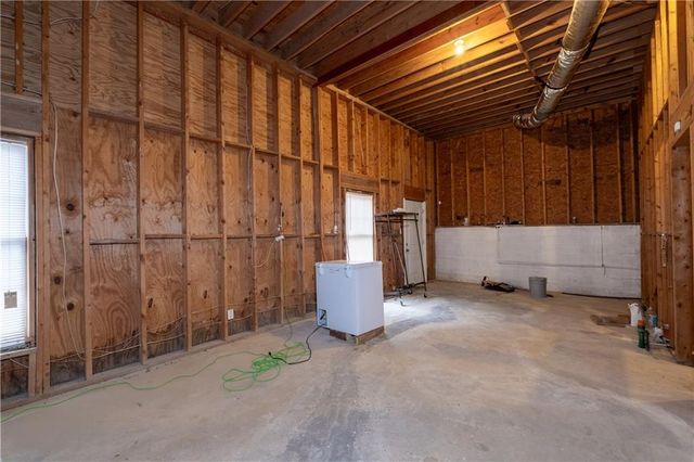 1811 Lake Cove SW Drive, Atlanta, GA 30331