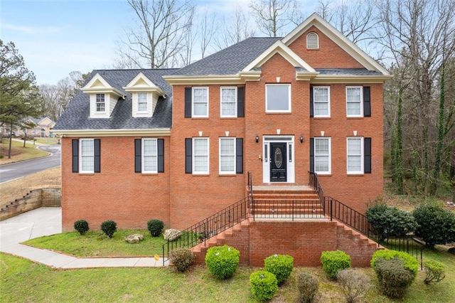 1811 Lake Cove SW Drive, Atlanta, GA 30331