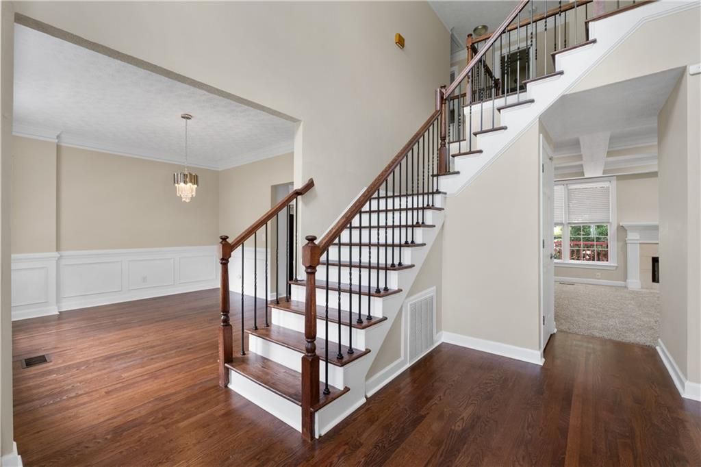 1811 Lake Cove SW Drive, Atlanta, GA 30331