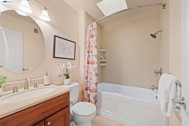 635 Teal Ct, Livermore, CA 94551