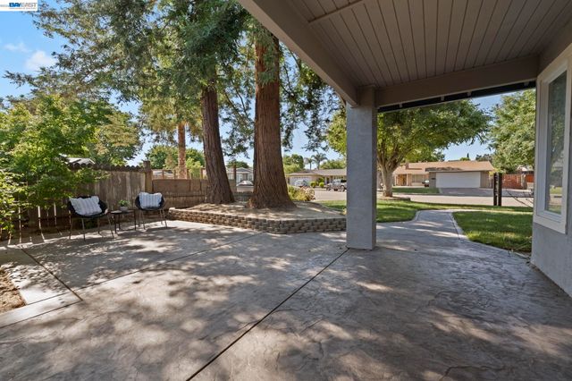 635 Teal Ct, Livermore, CA 94551