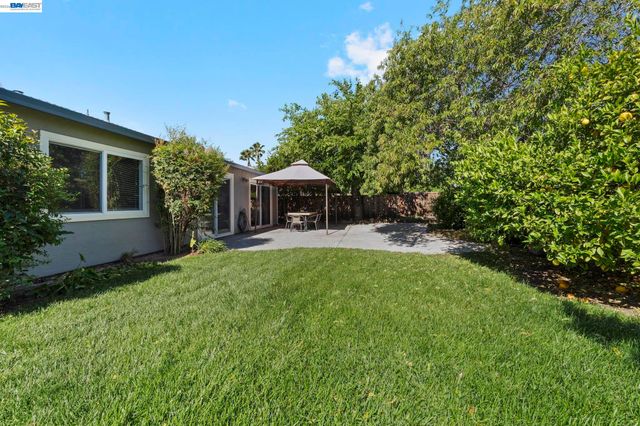 635 Teal Ct, Livermore, CA 94551