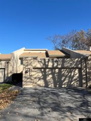 2909 S 160 Plaza, Omaha, NE 68130