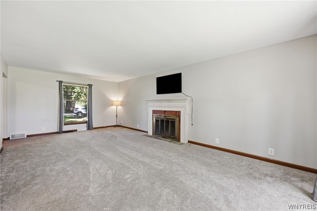 3605 Bonnie Lane, Hamburg, NY 14075