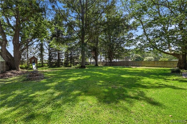 3605 Bonnie Lane, Hamburg, NY 14075