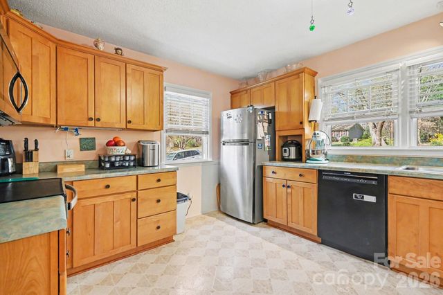 10116 Mountain Apple Drive, Mint Hill, NC 28227