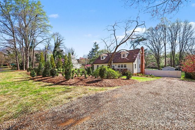 10116 Mountain Apple Drive, Mint Hill, NC 28227