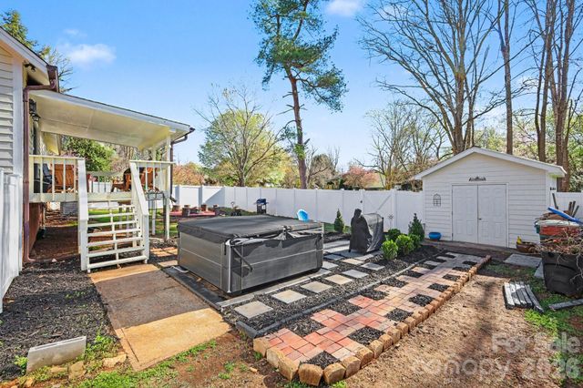 10116 Mountain Apple Drive, Mint Hill, NC 28227