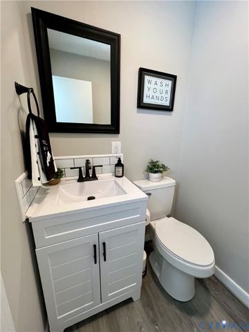 7393 Colts Neck Rd, Mechanicsville, VA 23111