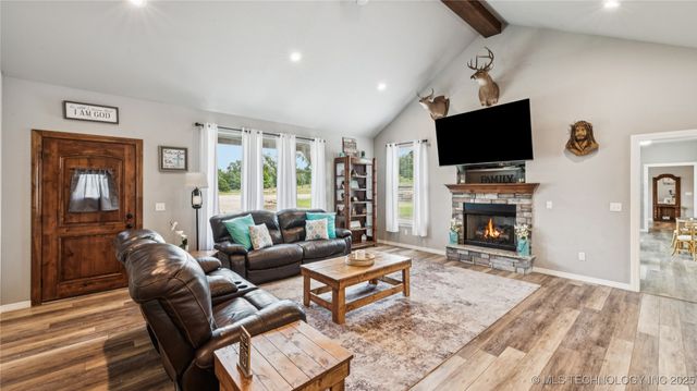 13800 Pease Lane, Skiatook, OK 74070