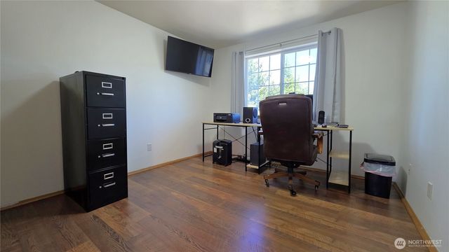128 Berggren Road N, Eatonville, WA 98328