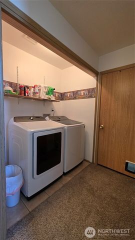 128 Berggren Road N, Eatonville, WA 98328