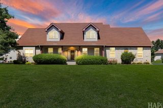 5515 Amber Way, Mchenry, IL 60051