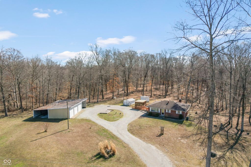 3715 W County Road 130 S, North Vernon, IN 47265