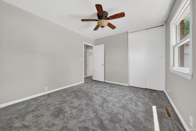 1206 IMPERIAL Drive, Kokomo, IN 46902