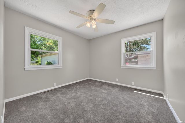 1206 IMPERIAL Drive, Kokomo, IN 46902