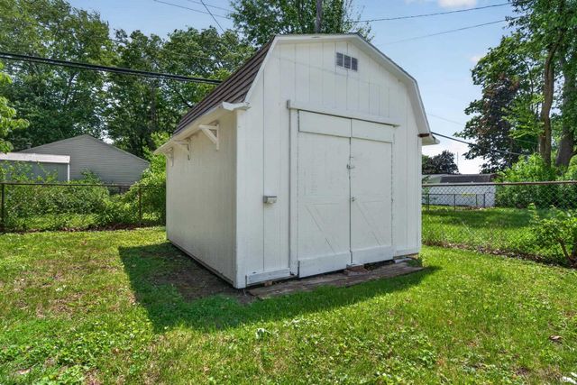 1206 IMPERIAL Drive, Kokomo, IN 46902