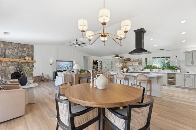 41797 River Knolls Way, Coarsegold, CA 93614