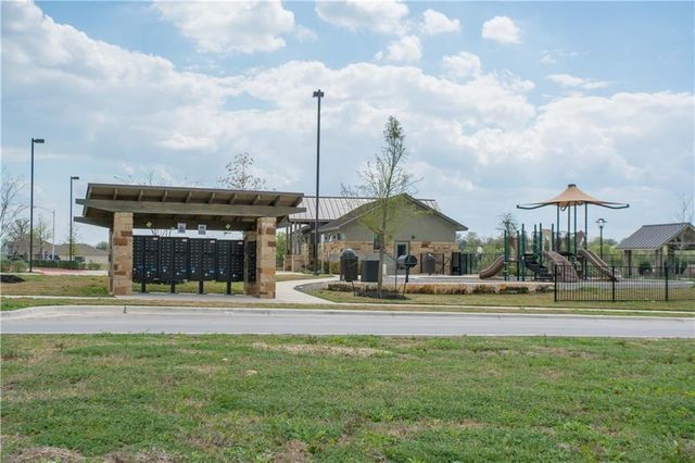 2204 Bettylou LN, Austin, TX 78754