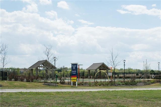 2204 Bettylou LN, Austin, TX 78754