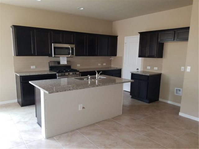 2204 Bettylou LN, Austin, TX 78754