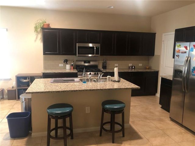 2204 Bettylou LN, Austin, TX 78754