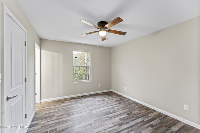 329 Blacksferry Rd, Knoxville, TN 37931