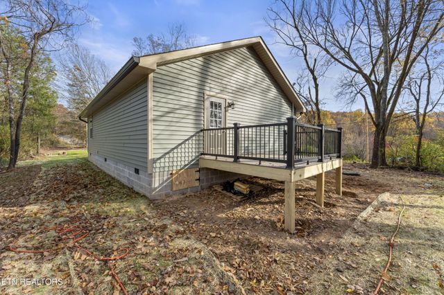 329 Blacksferry Rd, Knoxville, TN 37931