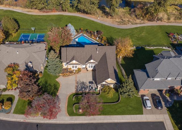 103 E Roscoe Ct, Spokane, WA 99224