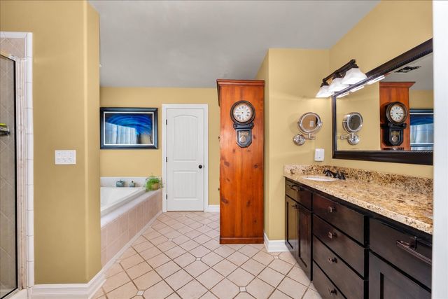 103 E Roscoe Ct, Spokane, WA 99224